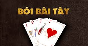 Bói bài tây là gì? 5 điểm khác nhau giữa bài tây và bài tarot