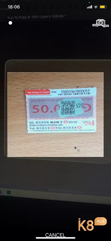 Quét mã QR trên thẻ cào