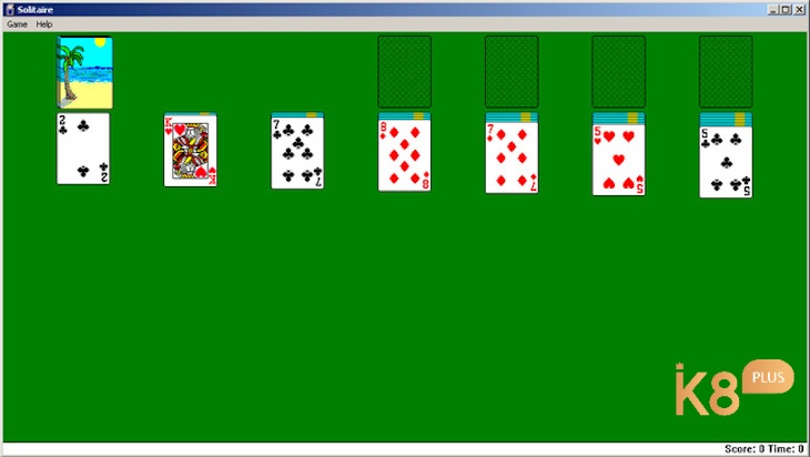 Chơi bài Solitaire, bài Patience, hoạt động giải trí phổ biến được thực hiện một mình