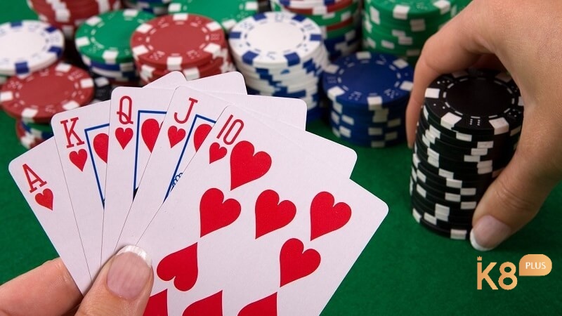 Tìm hiểu về game chơi đánh bài poker được nhiều bet thủ chọn lựa 